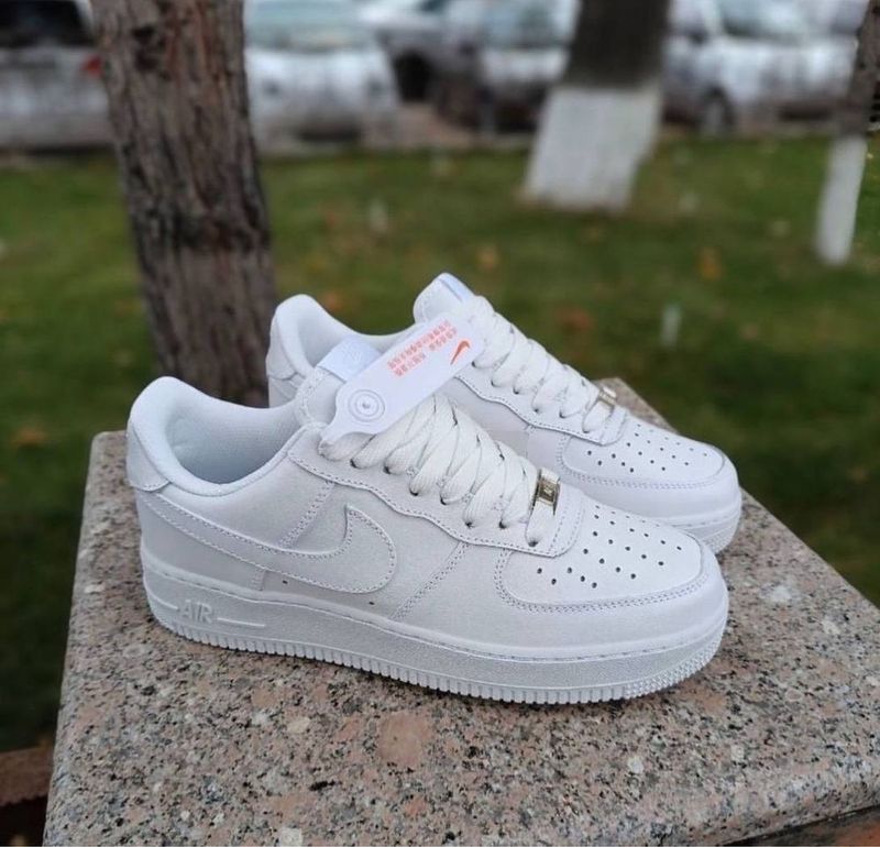 nike krossofka lux