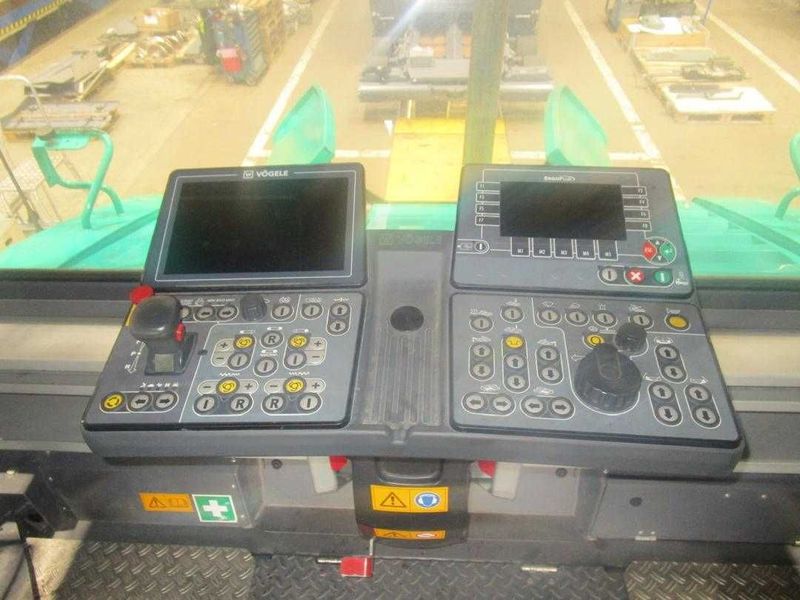 Асфальтоукладчик Vögele „S 2100-5“ AB 500-3 TV Асфальтоукладчик Vögele „S 2100-5“ AB 500-3 TV