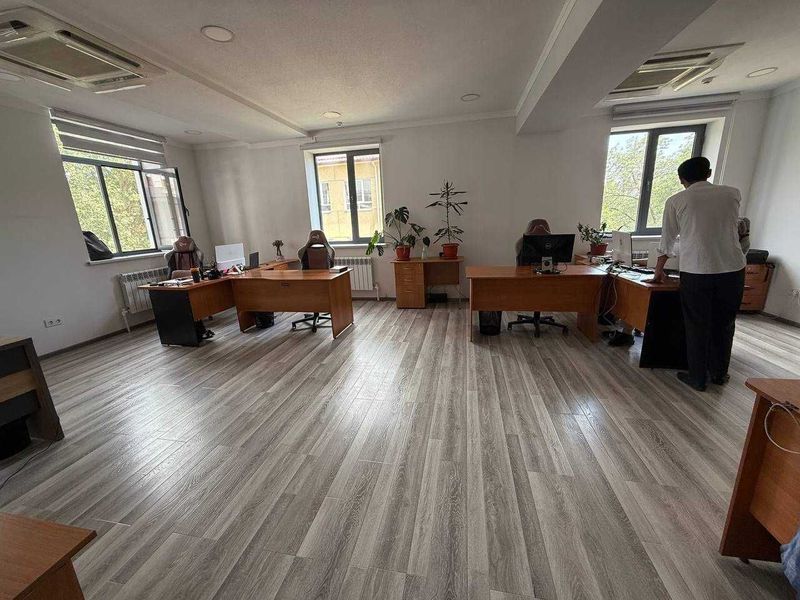 Сдается в аренду готовый офис на 3 этаже в БЦ "NEW LEVEL" Сдается в аренду готовый офис на 3 этаже в БЦ "NEW LEVEL"