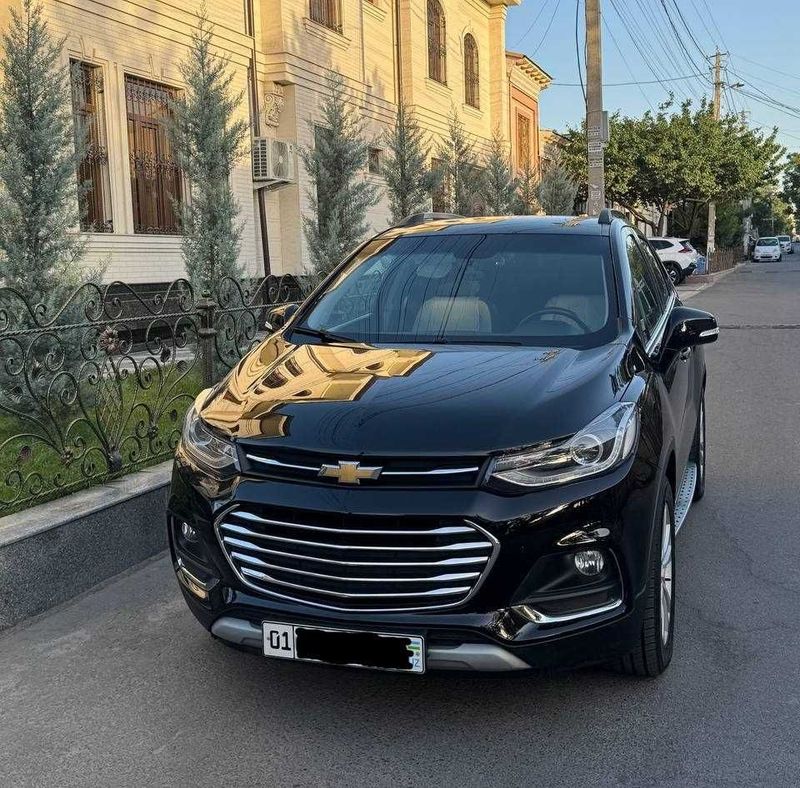Продам Chevrolet Tracker 1 Premier [2020, бензин]