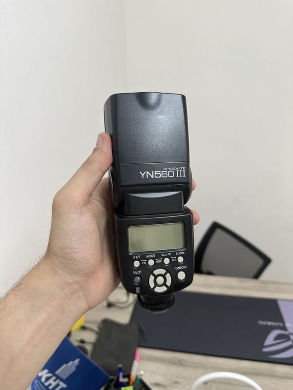 Продам фотовспышку от Yongnuo Продам фотовспышку от Yongnuo