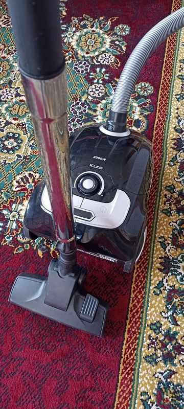 Пылесос сотилади