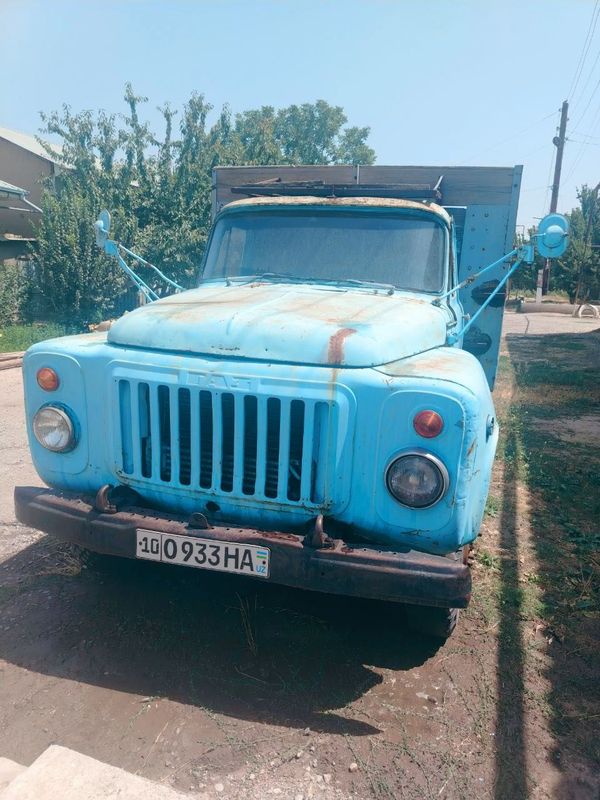 Gaz 52 sotiladii Gaz 52 sotiladii
