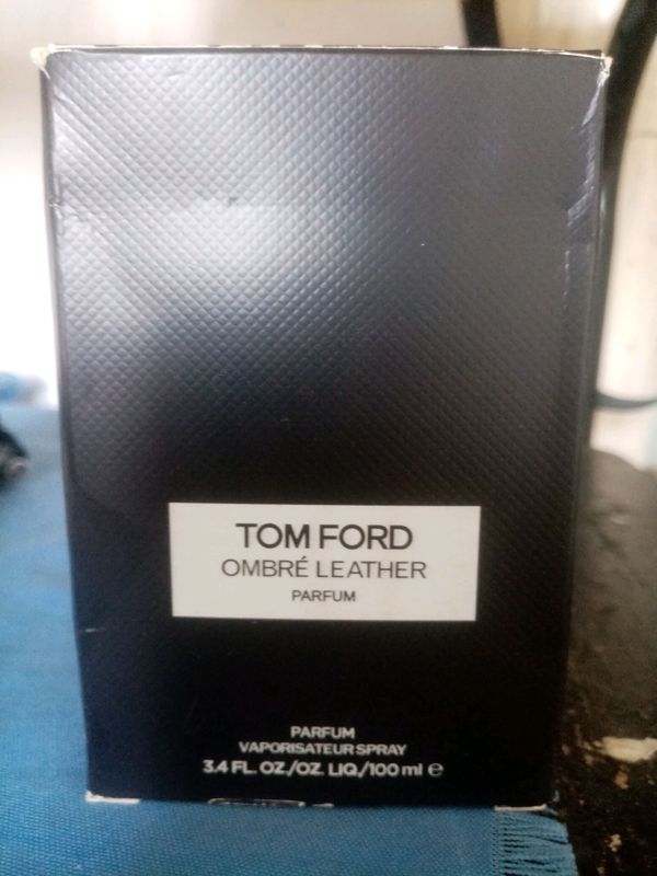 Tom Ford atir erkaklar uchun Tom Ford atir erkaklar uchun