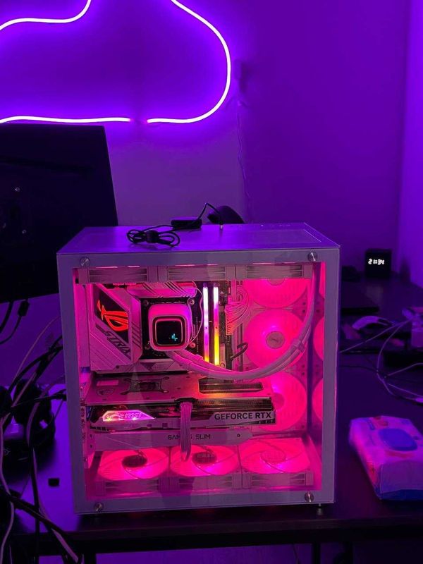 Продается сильный компьютер CPU: i7 14700K RTX 4070 Ti 12GB MSI Продается сильный компьютер CPU: i7 14700K RTX 4070 Ti 12GB MSI