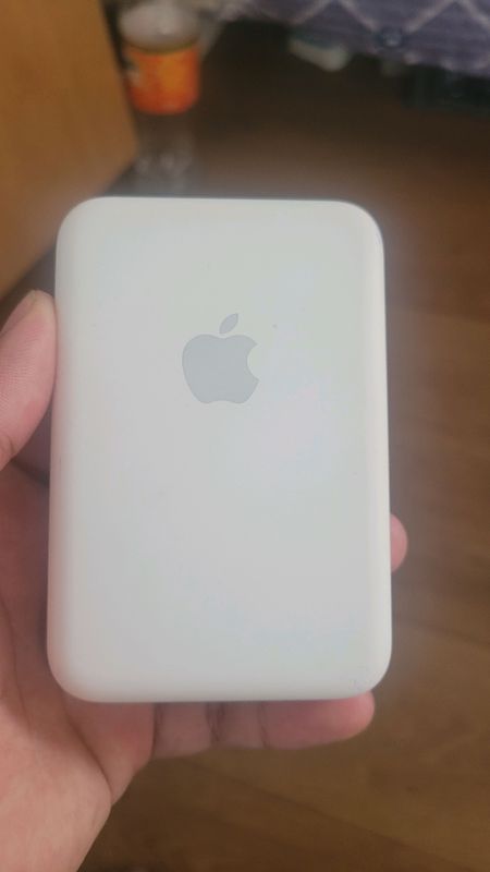 Bezpravadnoy PowerBar 10000 mAh Bezpravadnoy PowerBar 10000 mAh