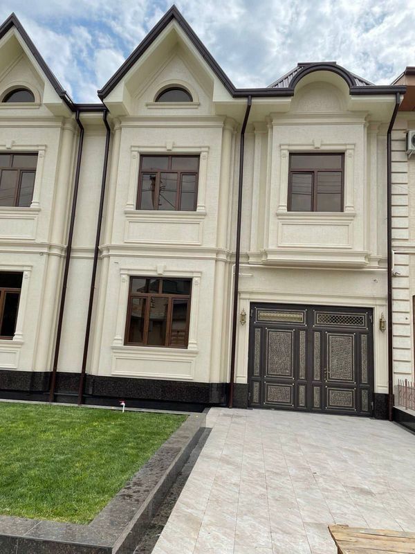 Срочно продается Евродом 5 комнат, ор-р: махалля Соломатина, 270м2