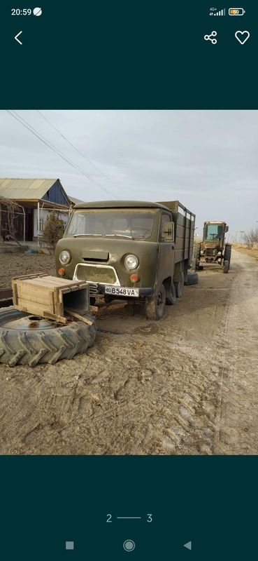 UAZ avtomashinasi sotiladi