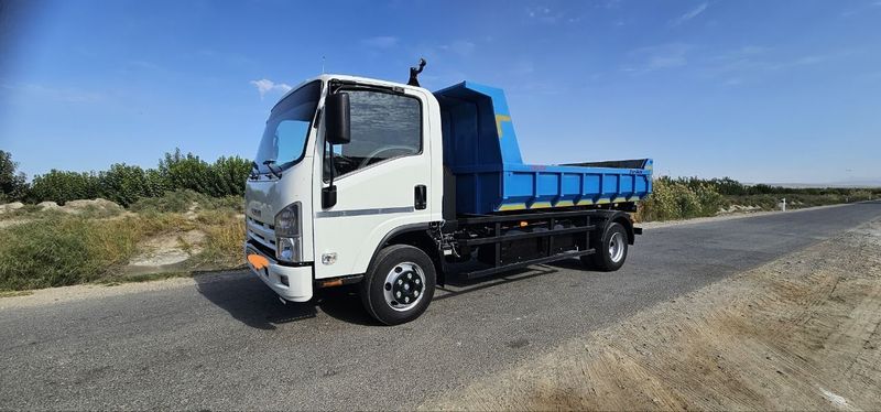 Isuzu samosval 2025 holati alo yangi. Resort pollik chexol qilingan.