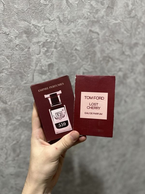 TOM FORD CHerry599