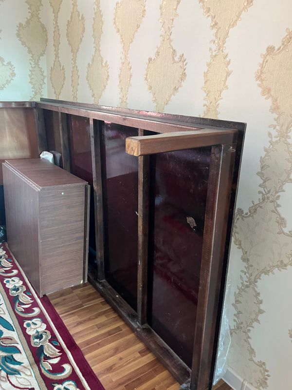 Хонтахта ва стол