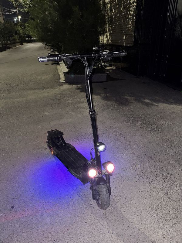 Kugoo e10 max 2025 Electro samokat 91 km/h zapas xod 30 km Kugoo e10 max 2025 Electro samokat 91 km/h zapas xod 30 km