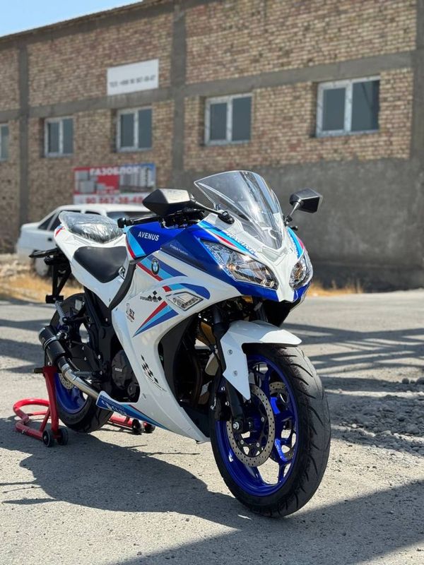 Moto 200kub 1700$