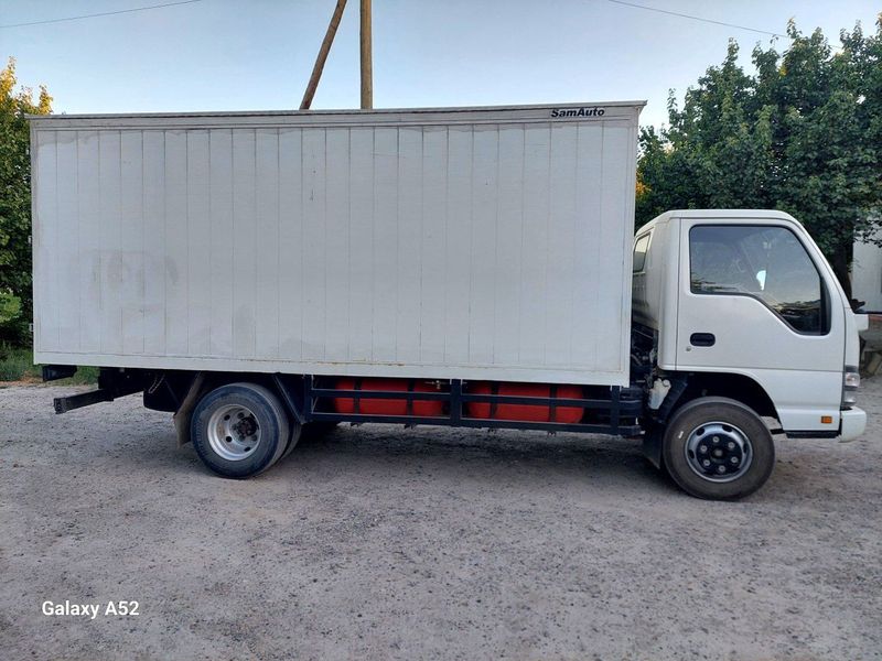 ISUZU holati a'lo ISUZU holati a'lo