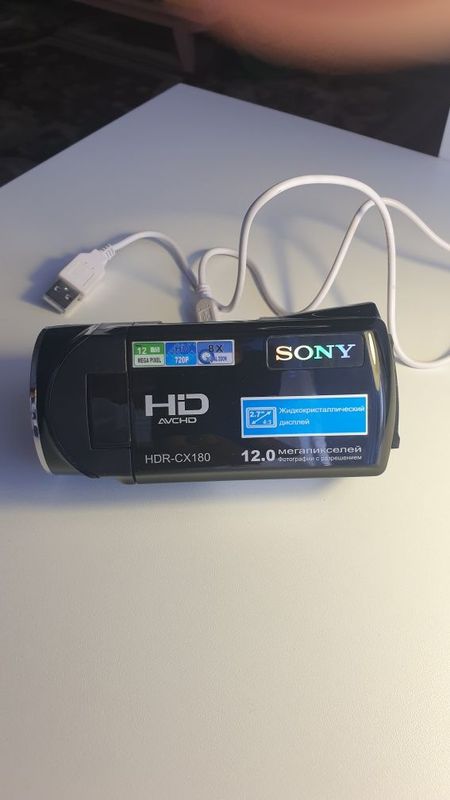 Срочно продаю видеокамера SONY HDR-CX180