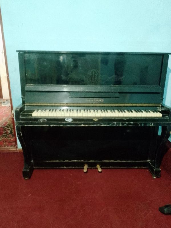 Pianino Sotiladi Pianino Sotiladi