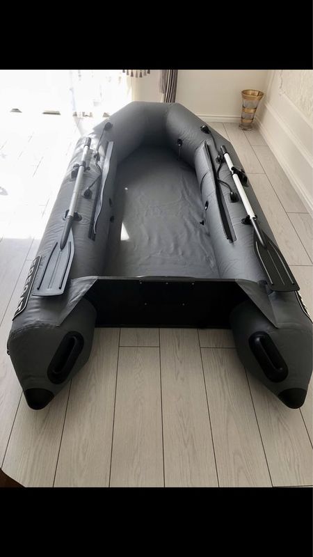 Лодка надувная новая Лодка надувная новая
