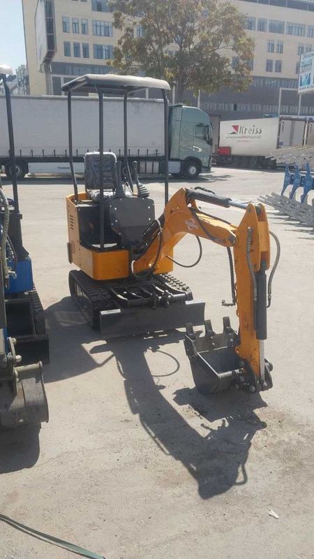 Mini ekskavator 2025 yil,yangi 12 ot kuchi