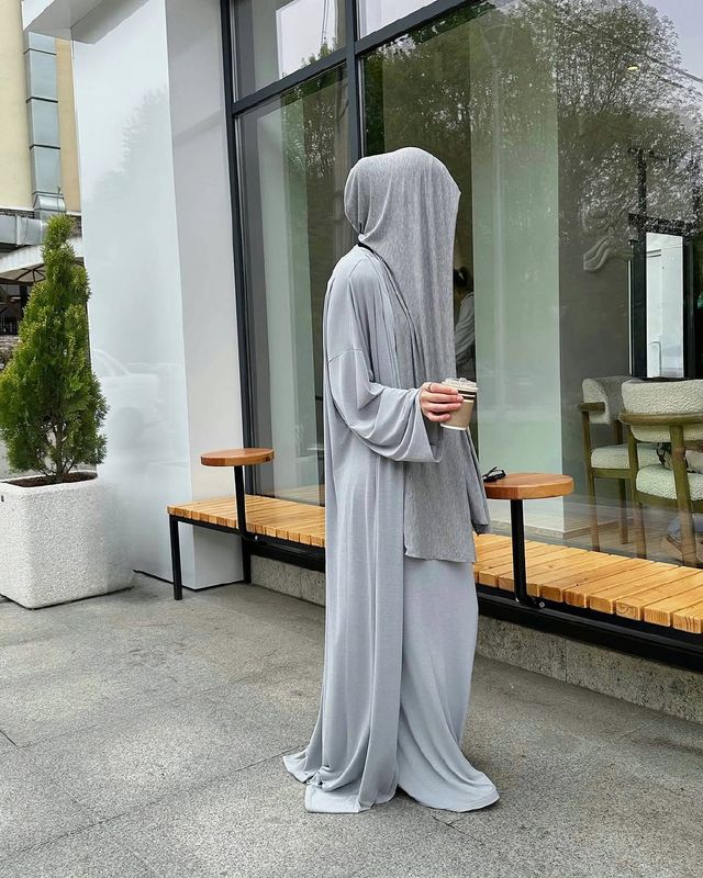 New Collection 🎀 Abaya+baza ko’yne New Collection 🎀 Abaya+baza ko’yne