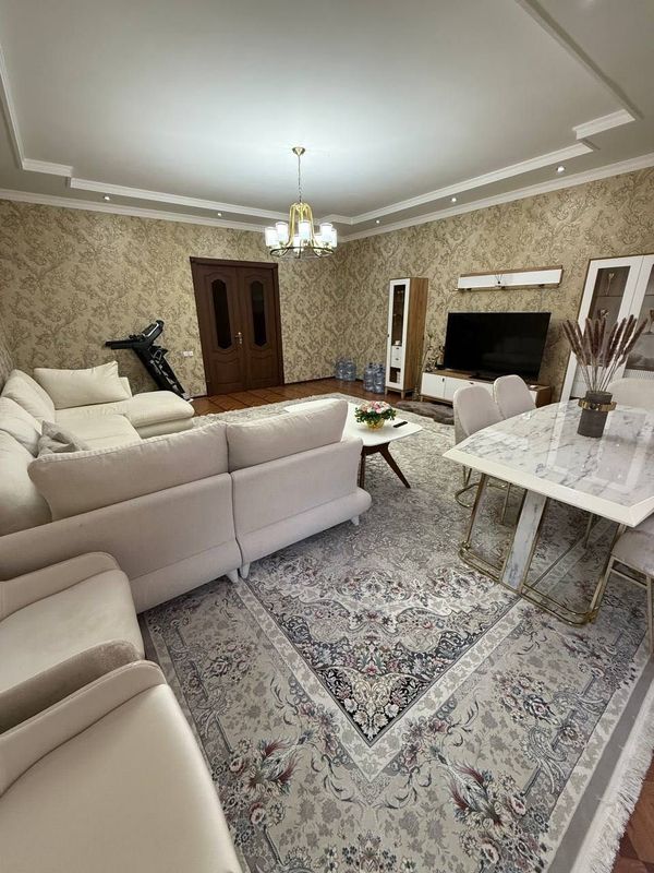 Golden House Sotuvda 3 xonalik uy remont Parkentskiy Golden House Sotuvda 3 xonalik uy remont Parkentskiy