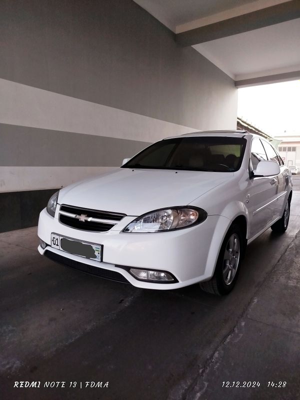 Продам Lacetti AT