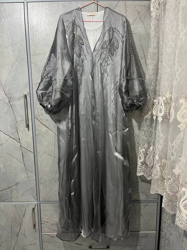 Dubayskiy abaya sotiladi Dubayskiy abaya sotiladi