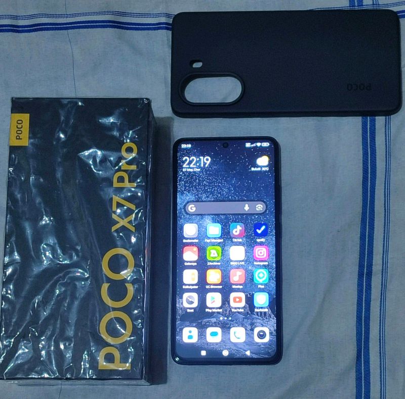 POCO X7 PRO 12/512 POCO X7 PRO 12/512