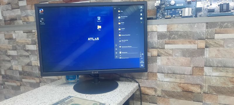 Monitor GenX 22 75 ghz 330.000 Monitor GenX 22 75 ghz 330.000