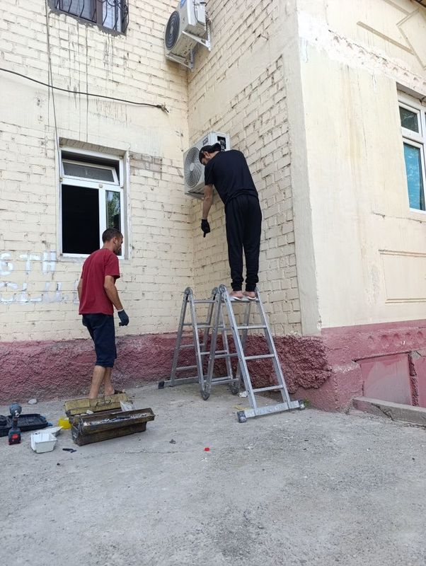 Konditsionerga friyon quyish Konditsionerga friyon quyish