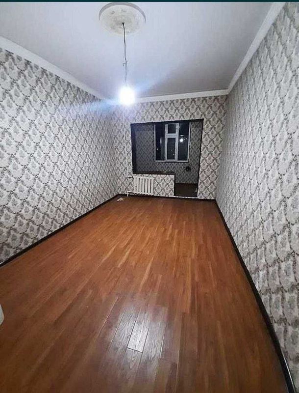 Sergeli 5 3-metro yonida 1 xonali kvartira arendaga beriladi Sergeli 5 3-metro yonida 1 xonali kvartira arendaga beriladi