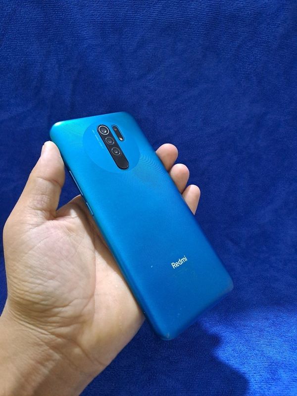 Redmi 9 sotiladi Redmi 9 sotiladi