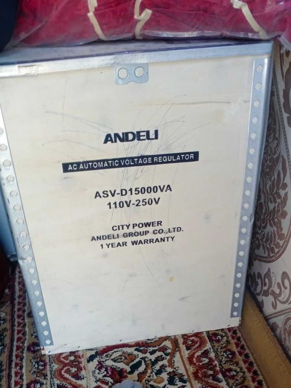 Stabilizator sotiladi ASV-D 15000 VA Laterniy Xolati maslo yengi Stabilizator sotiladi ASV-D 15000 VA Laterniy Xolati maslo yengi