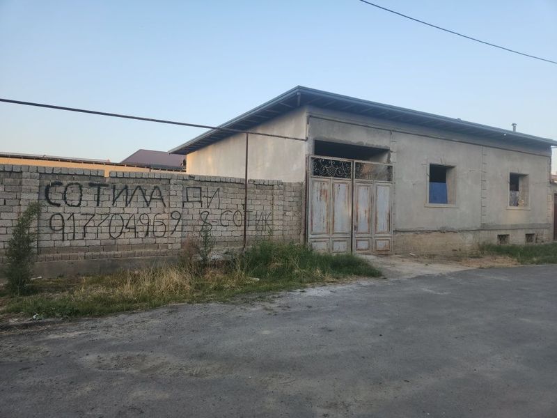 Uchastka sotiladi 8 sotix / Продаётся участка