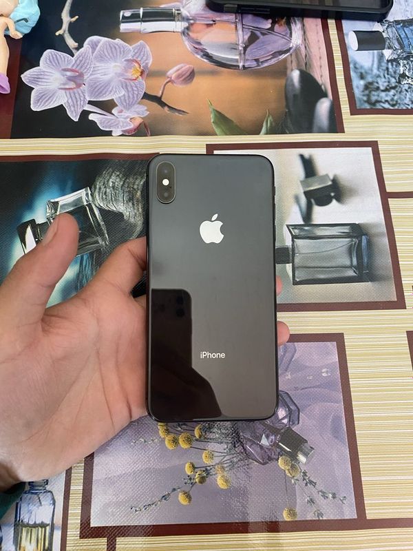 IPhone Xs Max holati ideal