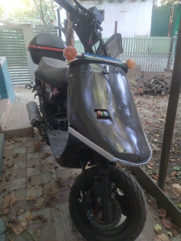 Скутор Honda 150cc Скутор Honda 150cc