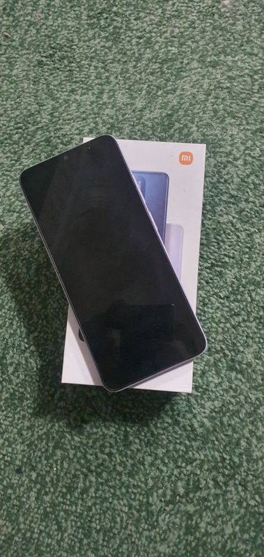 Redmi 12c sotiladi