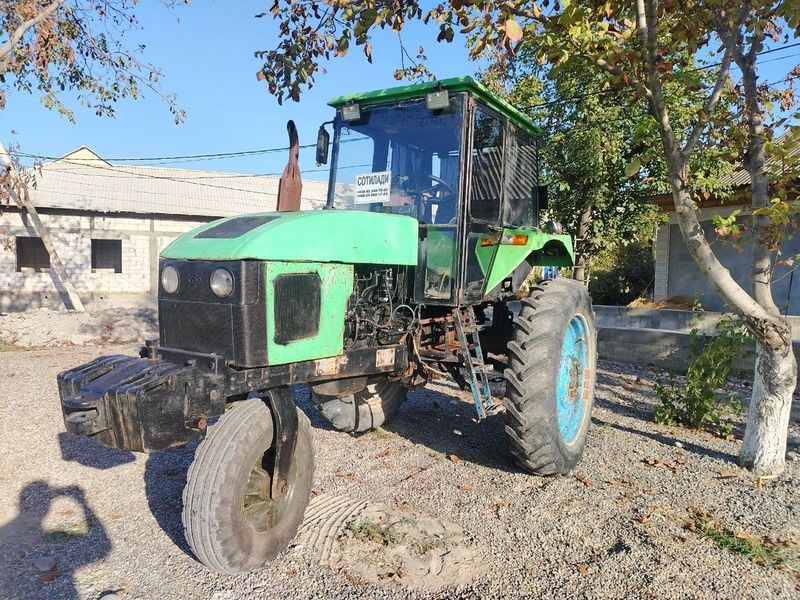 Traktor sotiladi Traktor sotiladi