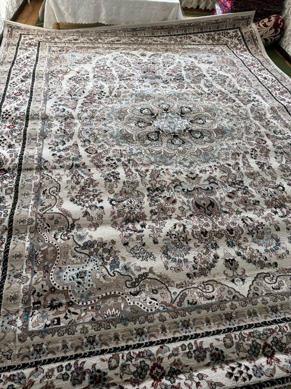 Gilam 3x4, 650ming