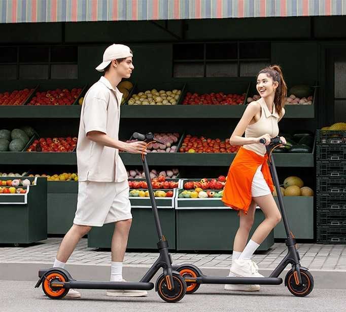 Электросамокат Xiaomi Electric Scooter m365 Pro (20/18/90, черный) Электросамокат Xiaomi Electric Scooter m365 Pro (20/18/90, черный)