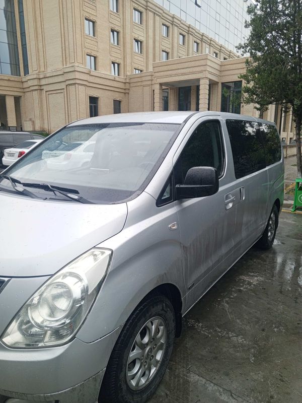 Grand starex benzin gaz 2 rs turbo