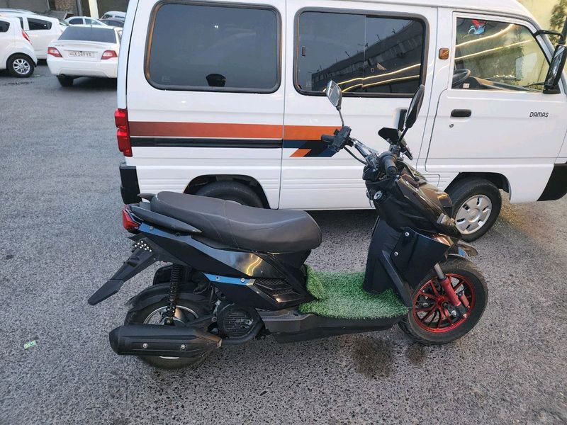 beyzinlik redlayin skuter sotiladi manzil namangan