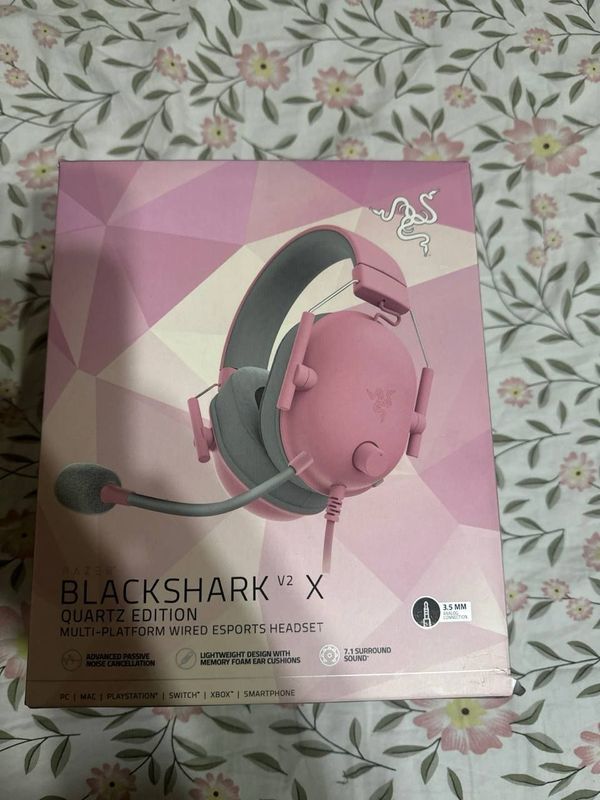 Razer Blackshark v2 Quartz edition Razer Blackshark v2 Quartz edition