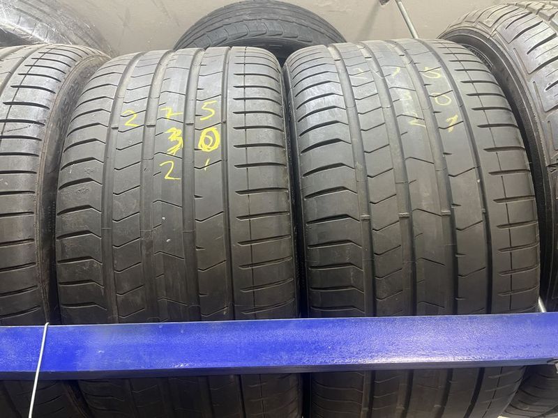 275-30:R21 pirelli