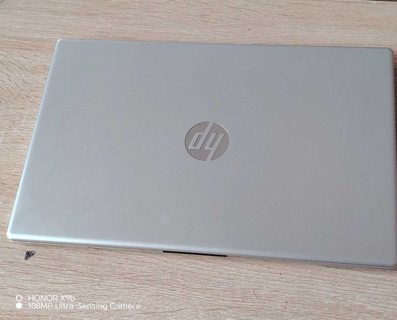 HP Windows 11 Pro