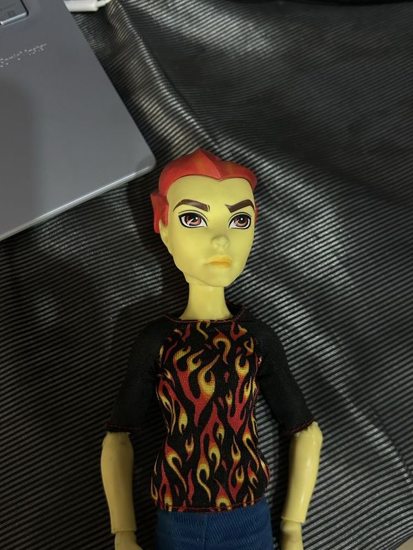 Хит Бернс Монстер хай кукла/ Monster high Heat Burns Хит Бернс Монстер хай кукла/ Monster high Heat Burns