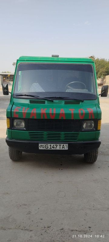 Evakuator sotiladi Evakuator sotiladi