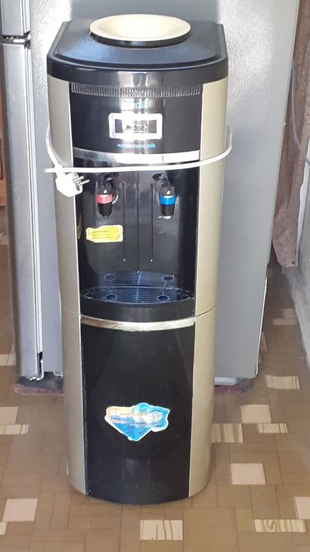 Продаю кулер гидролайф для воды