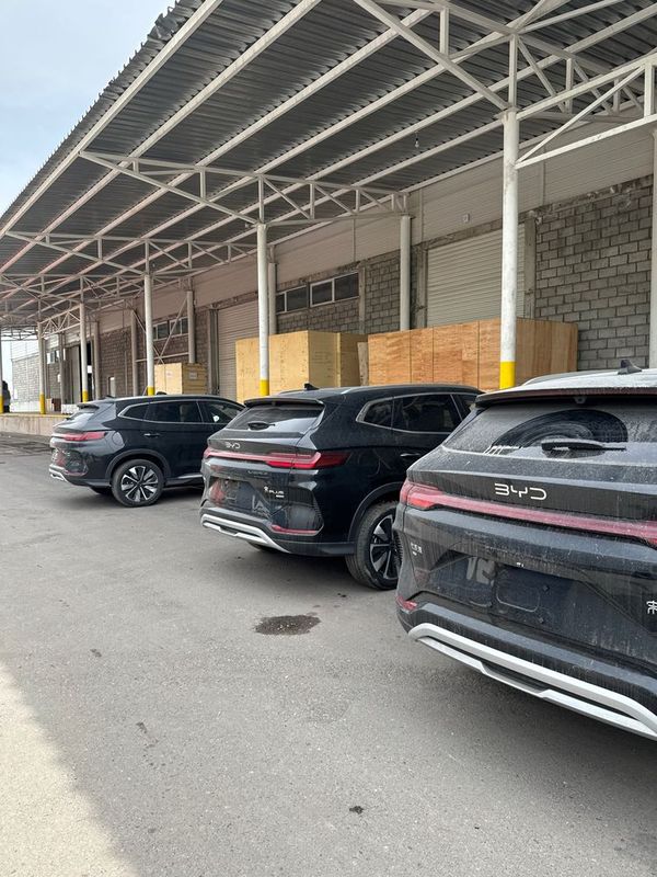 BYD chempion 605 Smart oqiyam bor Narda greey bor 1 yip garantya BYD chempion 605 Smart oqiyam bor Narda greey bor 1 yip garantya