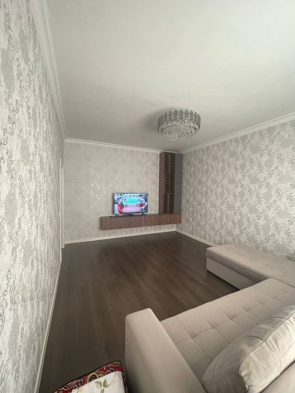 Arenda/kvartira Sergeli 3 bekat Arenda/kvartira Sergeli 3 bekat