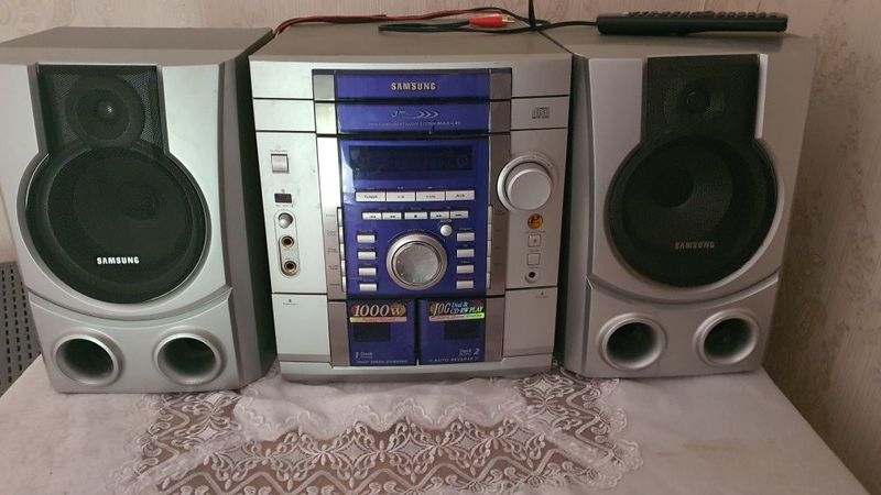 Samsung sentr sotiladi 200 ming